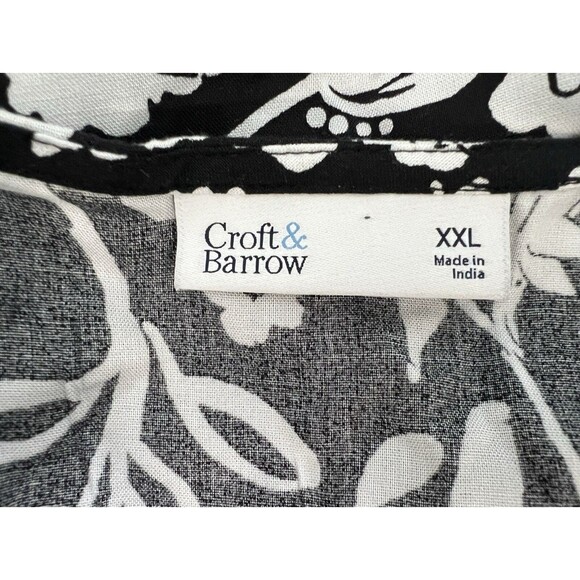 Croft & Barrow Blouse Plus XXL Tropical Floral Black & White V Neck Button Down - Picture 8 of 11